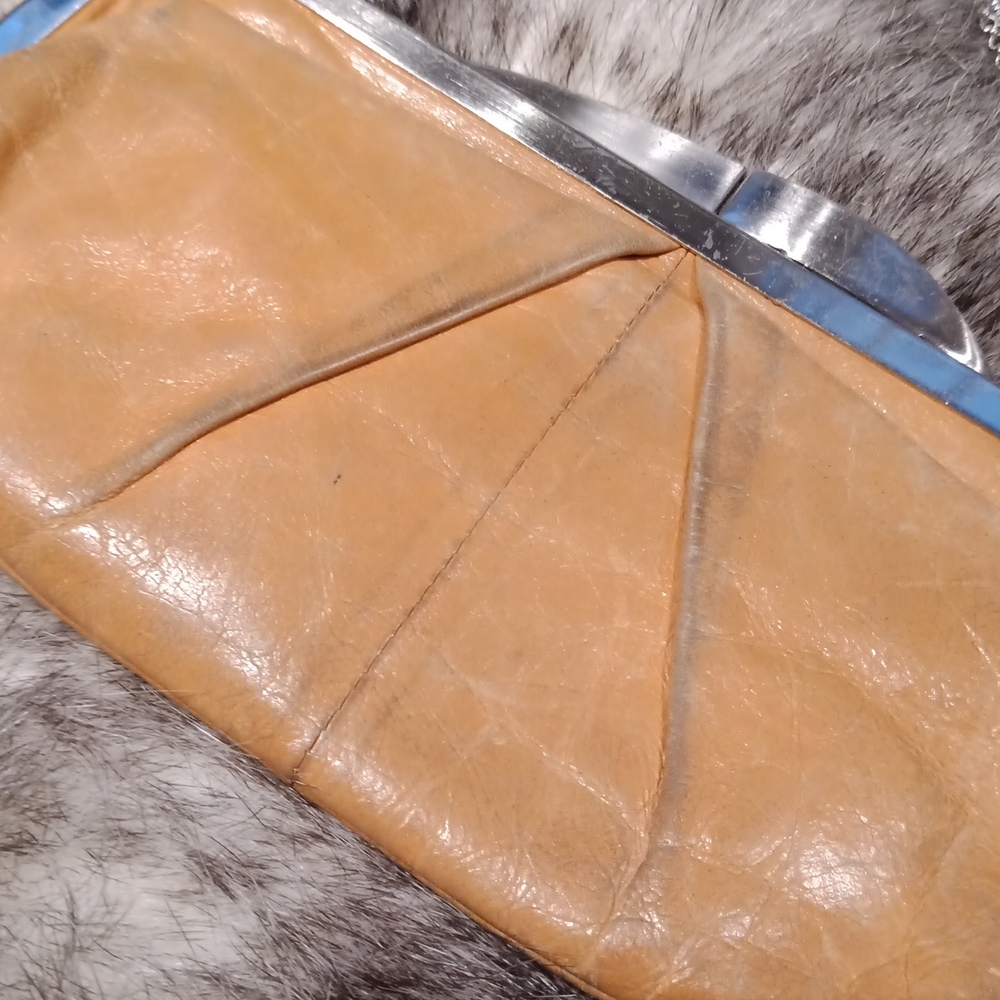 HOBO clutch/ wallet - Picture 3 of 14
